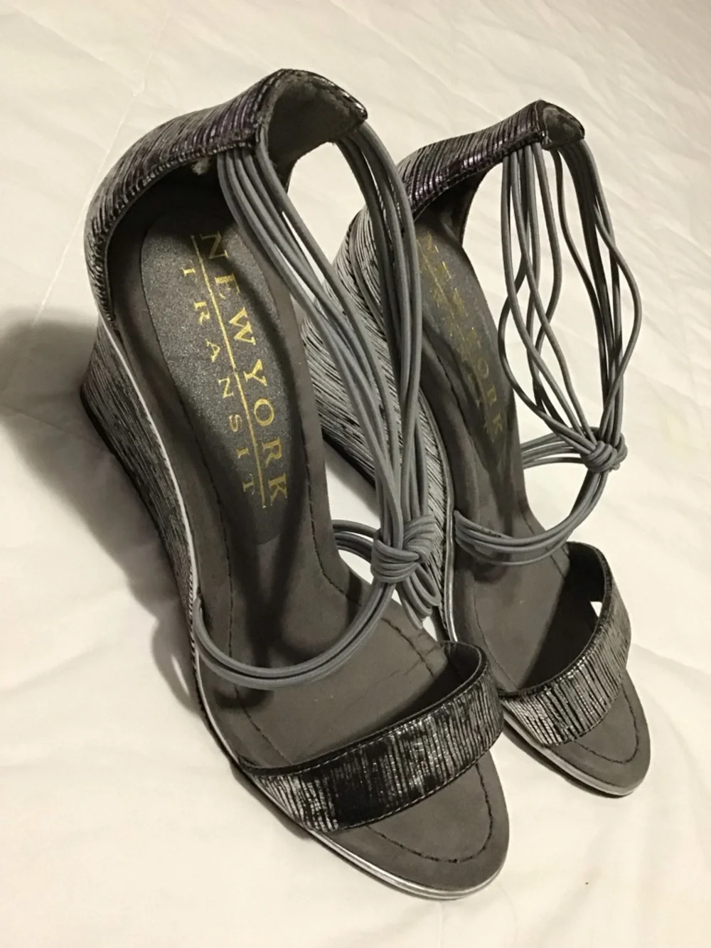 New York Transit Metallic Gray Strappy Wedge Sandals Size 8